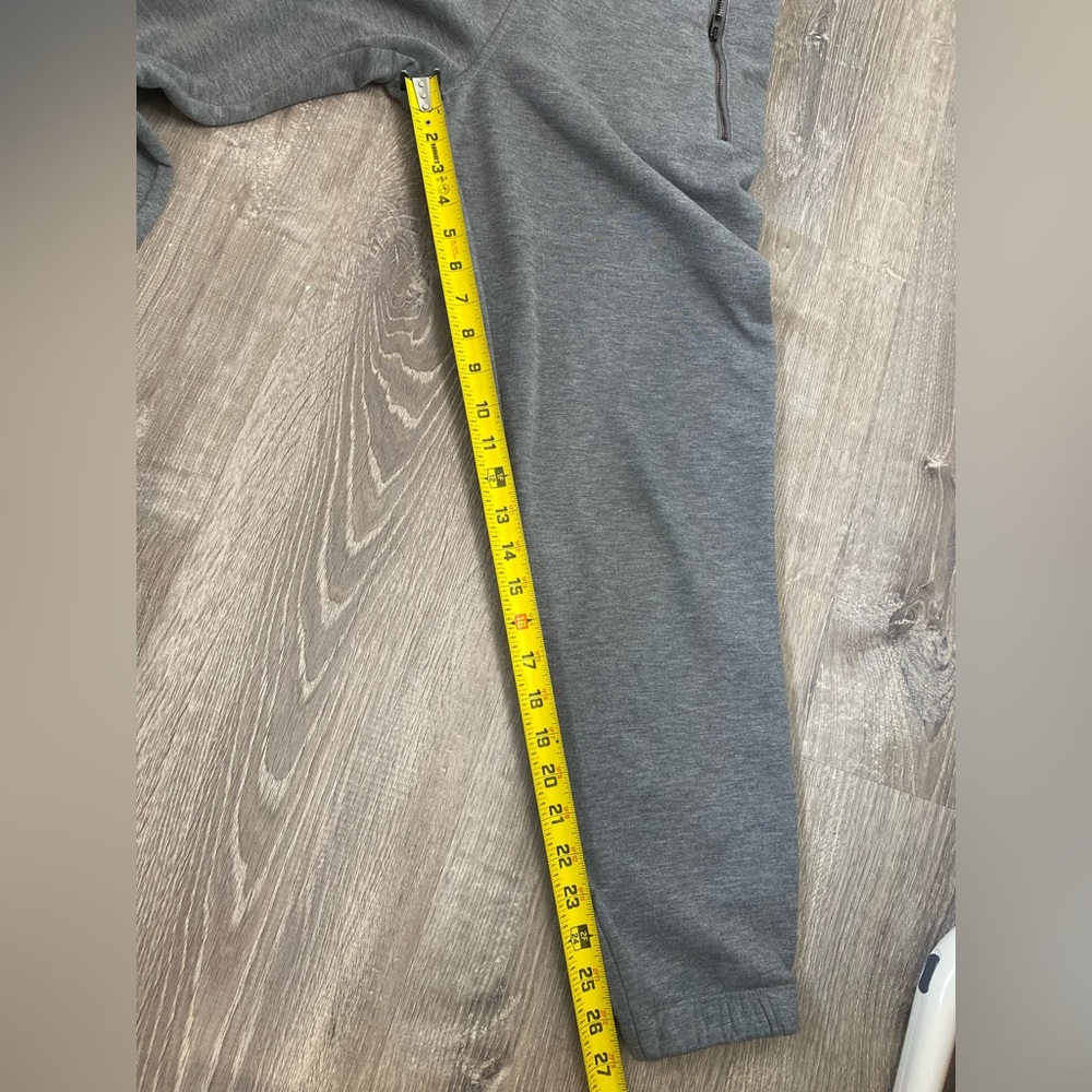 Athleta Womens Bounce Back Gray Jogger Sweatpants with Zip Pocket | Medium - Picture 9 of 10